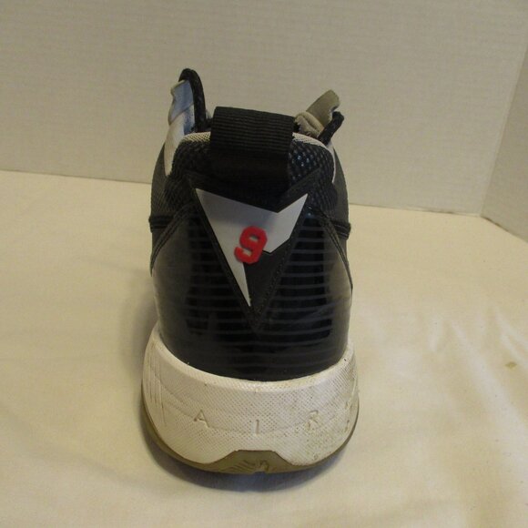Jordan Men Size 12 Black Red Gray White Lace Up Athletic Basketball Shoes main image 4